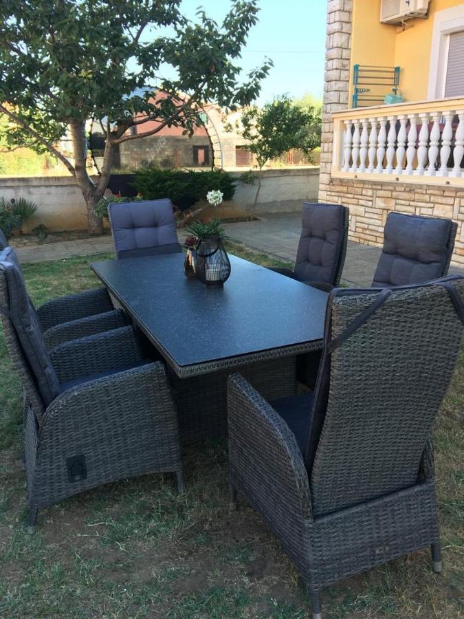 Apartmani Ljubica ザダル エクステリア 写真